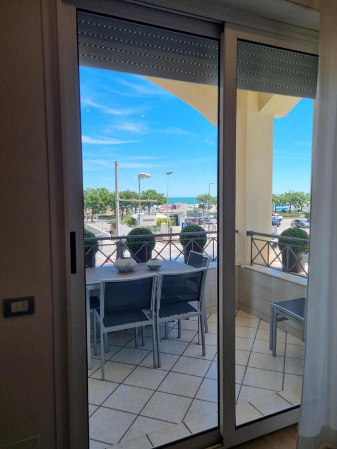 Bmp Apartment Atmosphere 2 Centrale, Vista Mare, Parcheggio Riccione Eksteriør billede