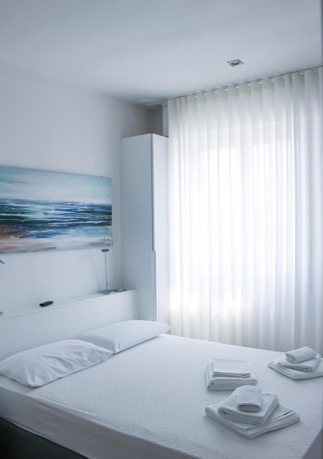 Bmp Apartment Atmosphere 2 Centrale, Vista Mare, Parcheggio Riccione Eksteriør billede
